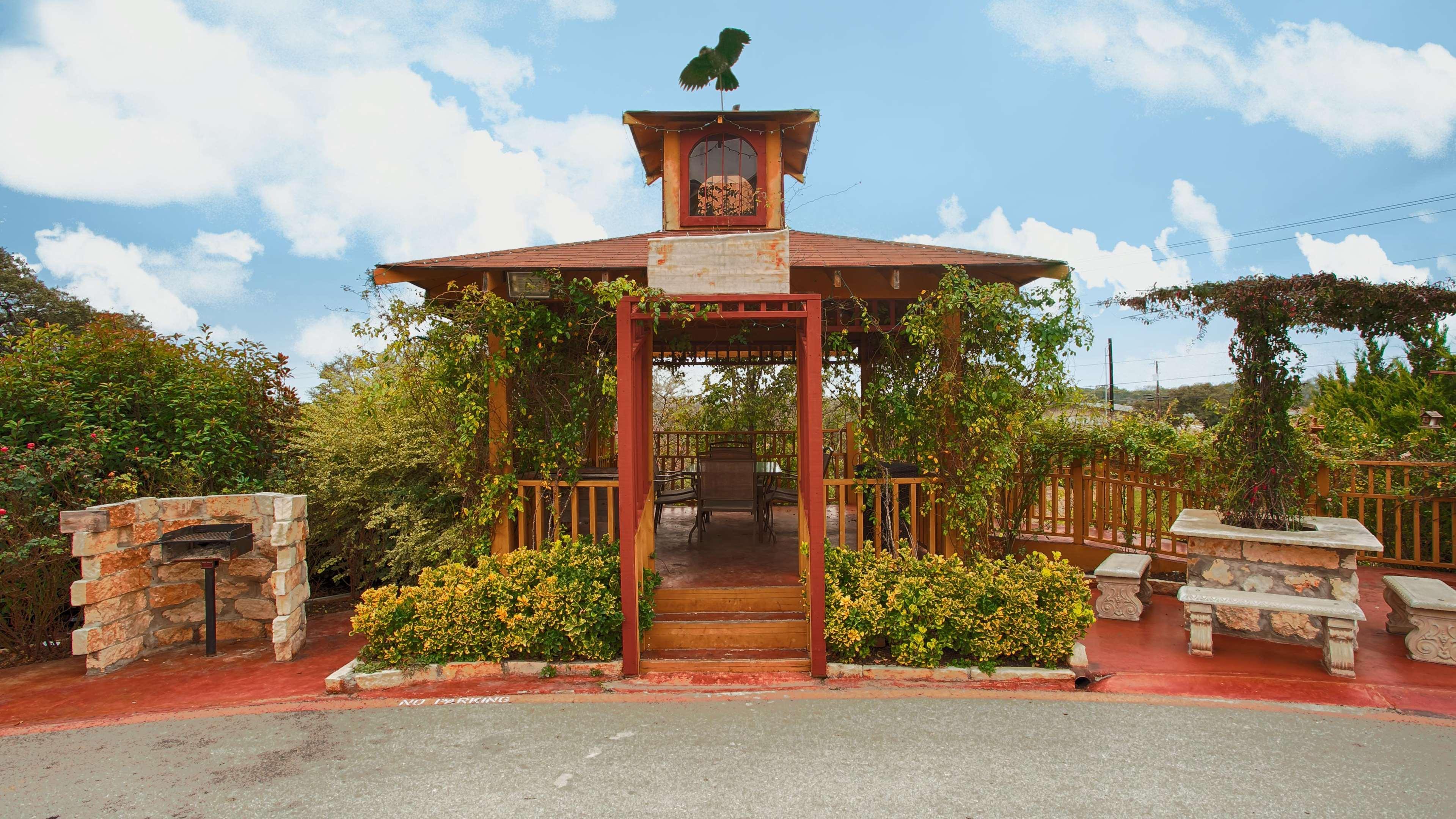 Blanco River Hotel Exterior photo